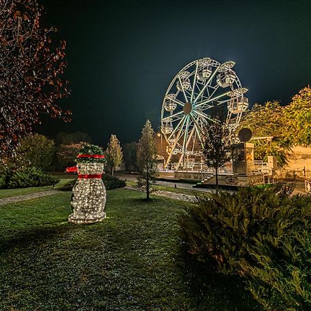 Hera'S Garden Arad Exterior photo
